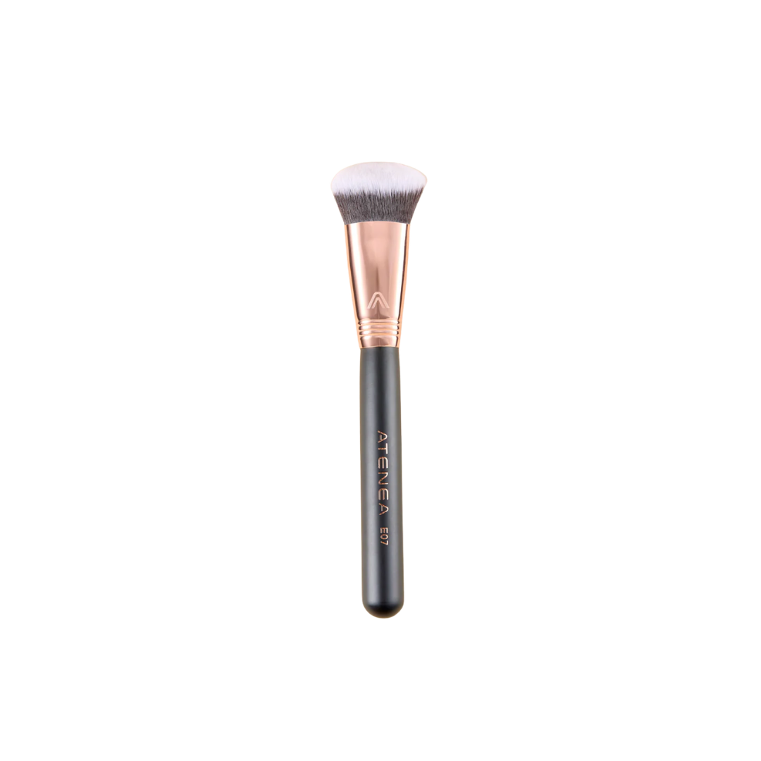 Brocha Contorno Black Gold 07